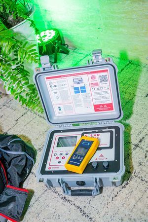 Punto Market y Seaward formalizan alianza para impulsar el avance tecnológico del sector fotovoltaico en República Dominicana.