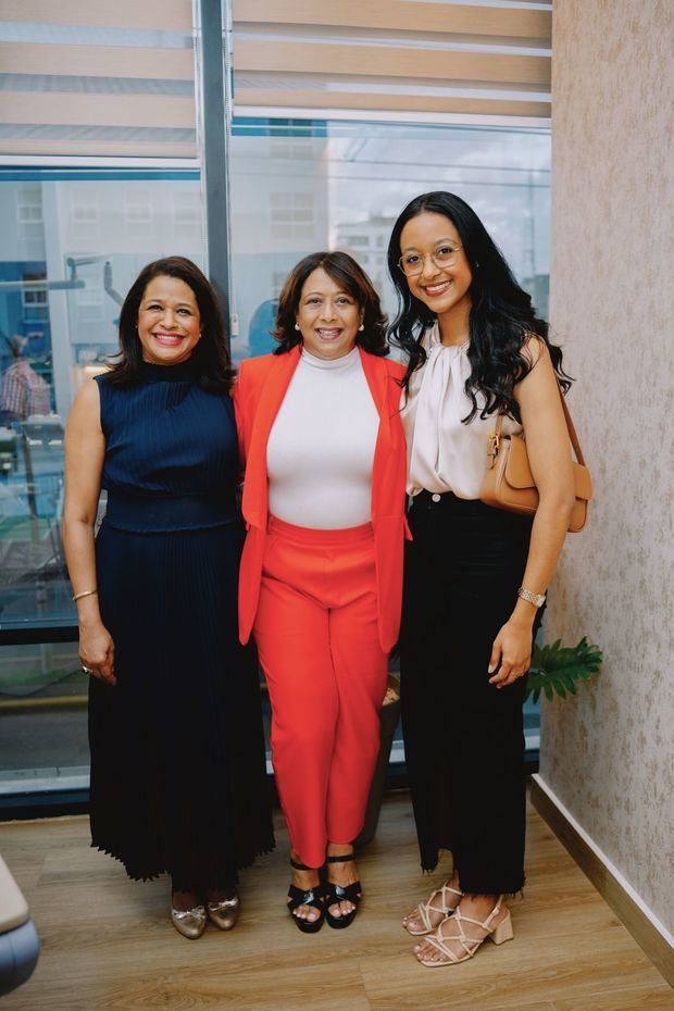 Paula Disla, Mary Disla y  Maria Paula Hernández Disla_