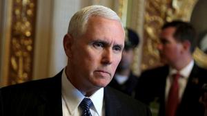 Mike Pence atribuye el crecimiento del PIB de EE.UU. al 