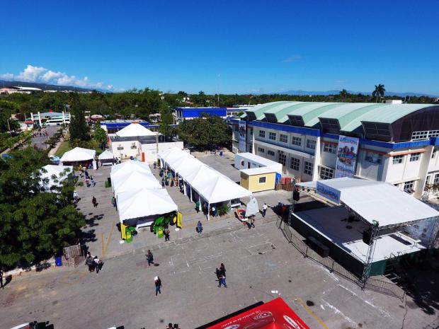 Feria de Turismo y Producción de Barahona