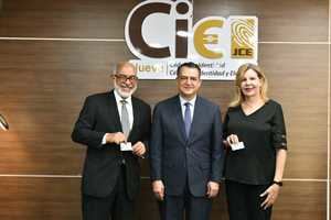 Persio Maldonado destaca importancia de nueva cédula en RD