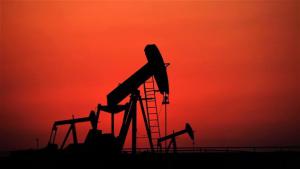 Anuncian el descubrimiento del mayor campo petrolífero Baréin