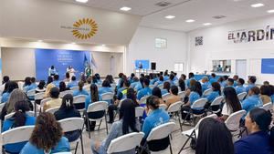 El evento tuvo lugar en el Salón Girasoles del Jardín Botánico de Santiago.