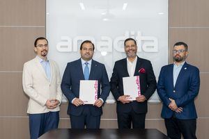 Amadita y Spine Center firman acuerdo para mejorar atención de columna