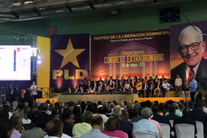 Medina y Fernández encabezan adecuación estatutos del PLD a ley de partidos