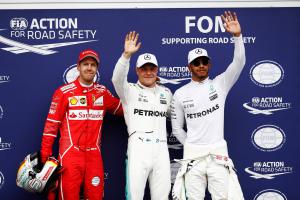 Valtteri Bottas obtiene la pole delante de Vettel para GP Australia