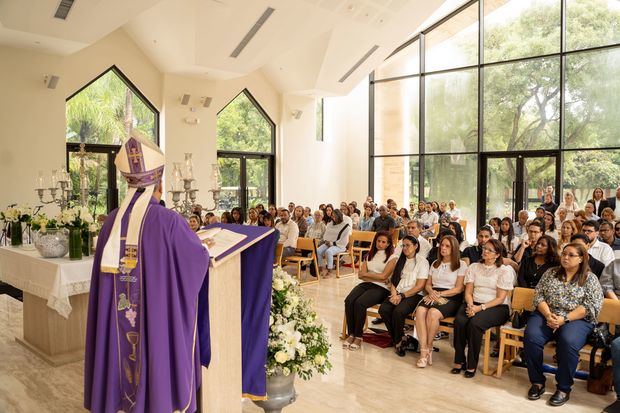 Dia de Fieles Difuntos en Parque Cementerio.