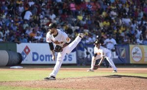 Águilas vencen al Licey en el primero y se ponen a ley de uno