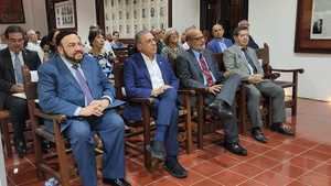 Público asistente a la puesta en circulación, boletin,¨Indices¨.