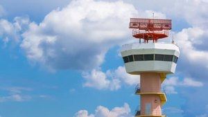 Un nuevo radar reforzaría la seguridad operacional del sistema aeronáutico