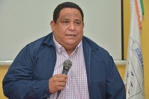 Presidente de Fedomu afirma más de 100 alcaldes respaldan reelección Medina 