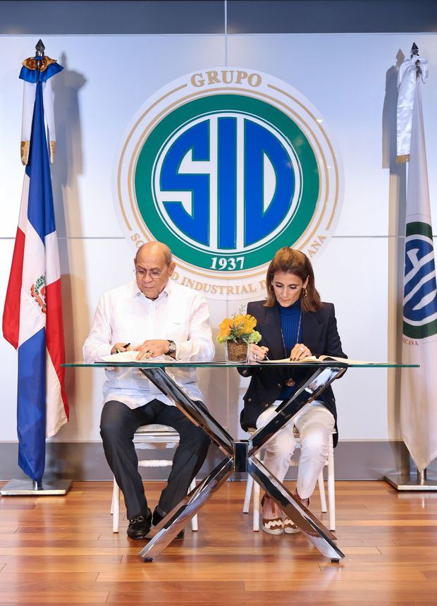 Firma del acuerdo.