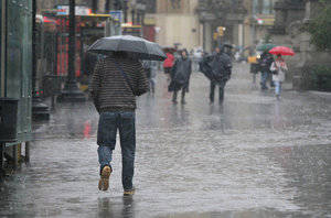 Amplían alerta a 11 provincias por nuevas lluvias tras ciclón 