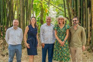 Eco-Bahia y Jardín Botánico firman acuerdo por la biodiversidad
