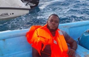 Fuerzas Armadas rescata un hombre tras alerta de embarcación a la deriva
 
