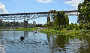 Una barca para limpiar ríos Ozama e Isabela llegará en las próximas semanas