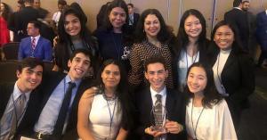 Estudiantes de Saint George School, galardonados en las jornadas internacionales CILA