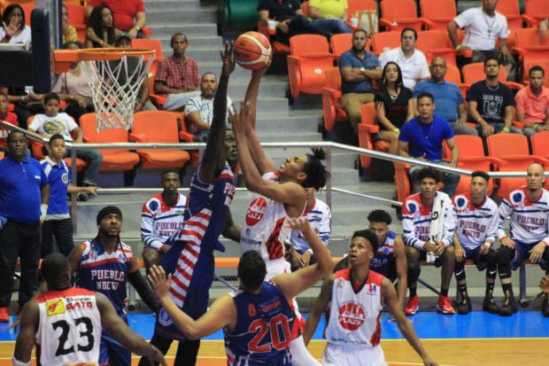 Pueblo Nuevo y CDP jugarán la final basket superior de Santiago