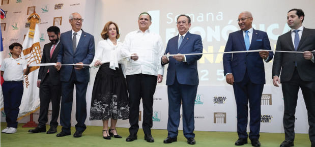 BCRD inaugura su 11ª #sefBCRD, con la participación de 51 instituciones públicas y privadas.
