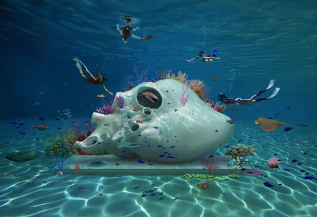 Fotografía cedida por Petroc Sesti donde se muestra la instalación ‘Corazón de Okeanos’, una escultura en forma de corazón para escuchar los latidos del océano, puesta debajo del agua en Miami Beach, Florida (Estados Unidos).