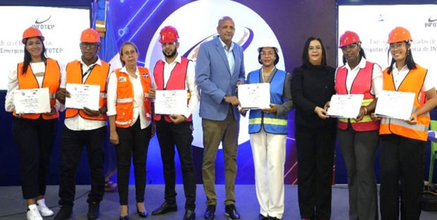 El Infotep y el COE certifican a 173 brigadistas para fortalecer la respuesta ante emergencias a nivel nacional