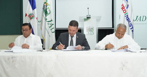 Proindustria y JAD firman acuerdo para fortalecer la agroindustria dominicana