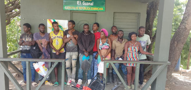 Ejército detiene a 90 haitianos indocumentados en localidades de Valverde