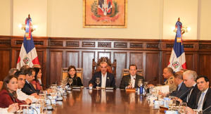 Consejo de Ministros discute proyecciones económicas y avances en infraestructura y salud