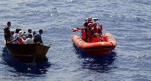 La DGM deportará a 54 haitianos interceptados en yola hacia Puerto Rico