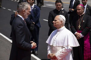 El papa agradece a España su acogida "con gran entusiasmo y devoción" durante su viaje