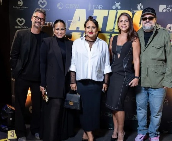 Se llevó a cabo la premier de 'A tiro limpio', ópera prima de Jean Guerra 