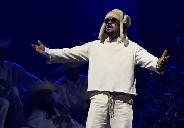 Bad Bunny rompe récord con 27 nominaciones a Billboard latinos.