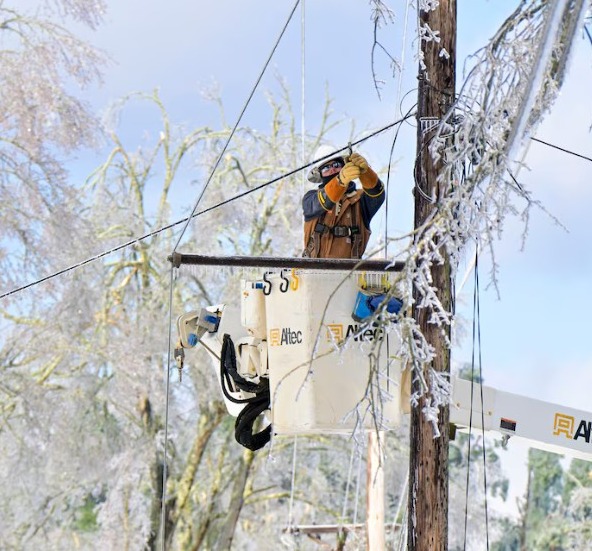Se eleva a 30 el número de muertos por megatormenta invernal en EEUU.