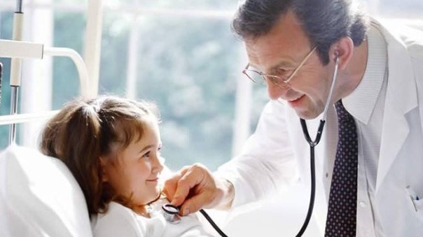 Salud escolar: La importancia del chequeo médico antes del regreso a clases.