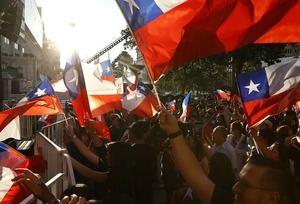 Chile va a segunda vuelta presidencial entre la izquierdista Jara y el ultraderechista Kast