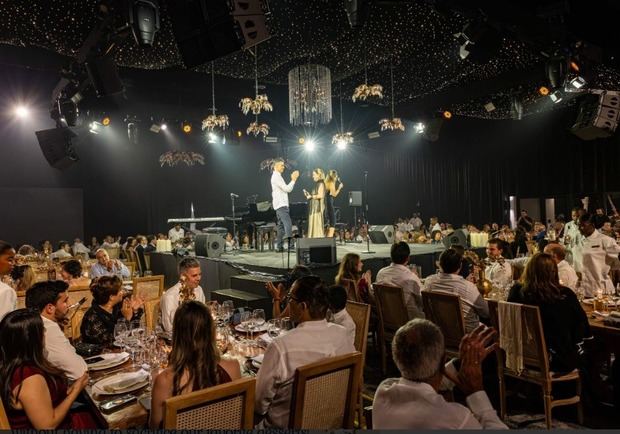 El evento fue una experiencia inolvidable que fusionó magistralmente la tradición andaluza con la alta cocina y el networking empresarial.