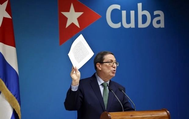 El canciller de Cuba, Bruno Rodríguez, habla en la sede del Ministerio de Relaciones Exteriores (Minrex), este 22 de octubre, en La Habana (Cuba).