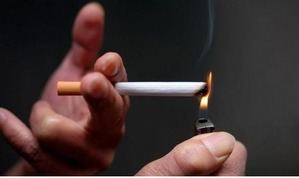 Dejar de fumar reduce riesgo de demencia