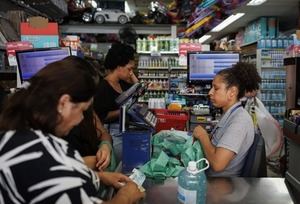 El desempleo en Brasil cae a su menor nivel en 14 años.