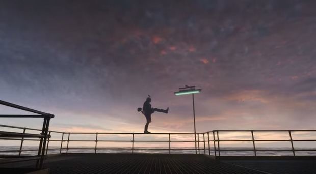 “Digger” revela a un Tom Cruise irreconocible.