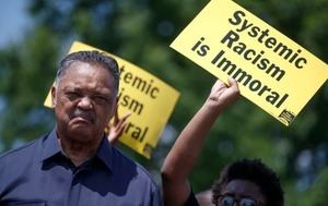 Fallece Jesse Jackson, ícono de los derechos civiles en EEUU