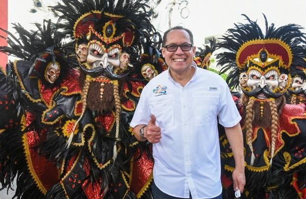 Activil Modeste, CEO de Mr. Tours desde hace 31 años apoya el carnaval vegano.