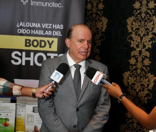 El médico cirujano Ricardo García Pelayo.