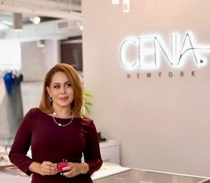 Dominicana Cenia Paredes, portada de Rigewood Magazine