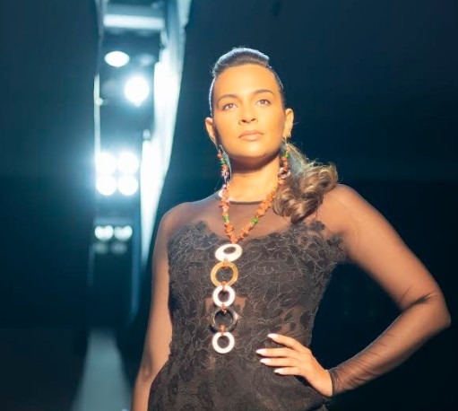 La colección artesanal 'Latido Ancestral' es una oda que honra la fuerza femenina.