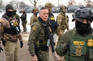 Gobierno de Trump confirma que redadas seguirán pese al cierre del DHS