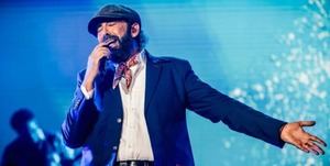 Juan Luis Guerra es reconocido como Visitante Distinguido en Santiago