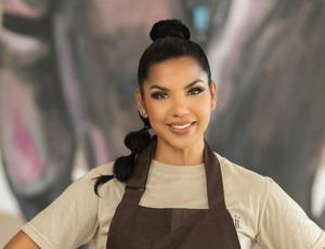 Chef Tita presenta nuevo menú costero con alma social en "Aguají"