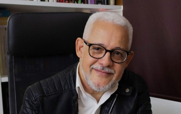 Aybar renuncia a la Comisión Nacional de Espectáculos Públicos por obstáculos institucionales.