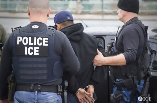 Vuelven a frenar deportaciones a Trump